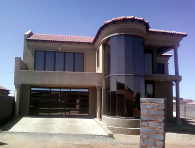 aluminium door and window frames